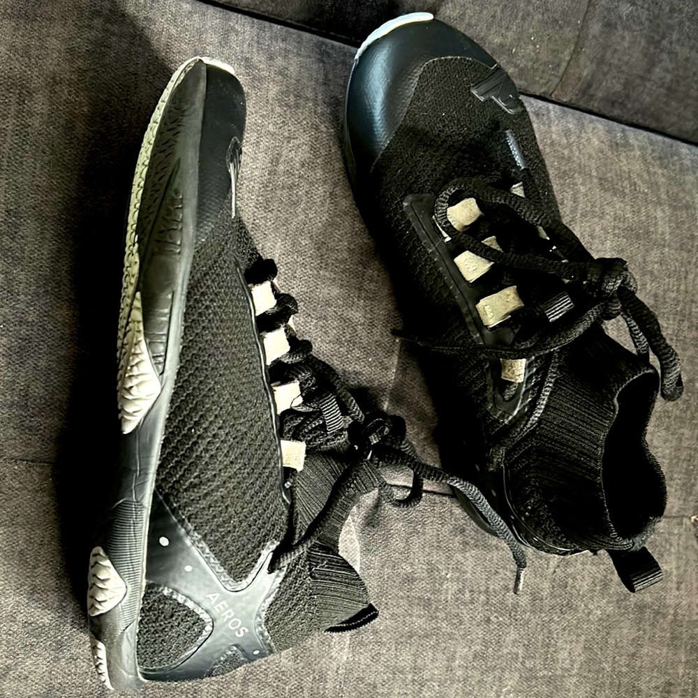 Varsity Aeros Cheer Shoes